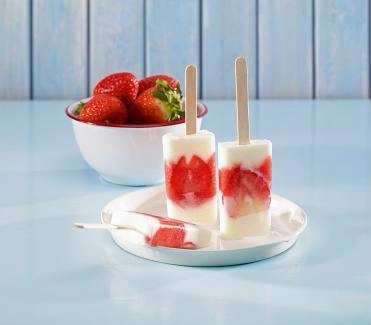 05-2015-erdbeer-joghurt-glace